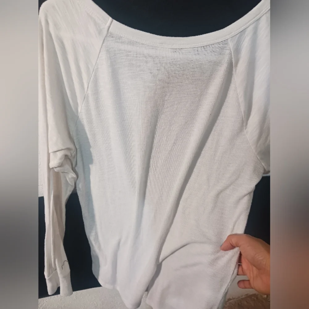 No Boundaries Women Pocket Basic Long Sleeve Shirt - Picture 8 of 8